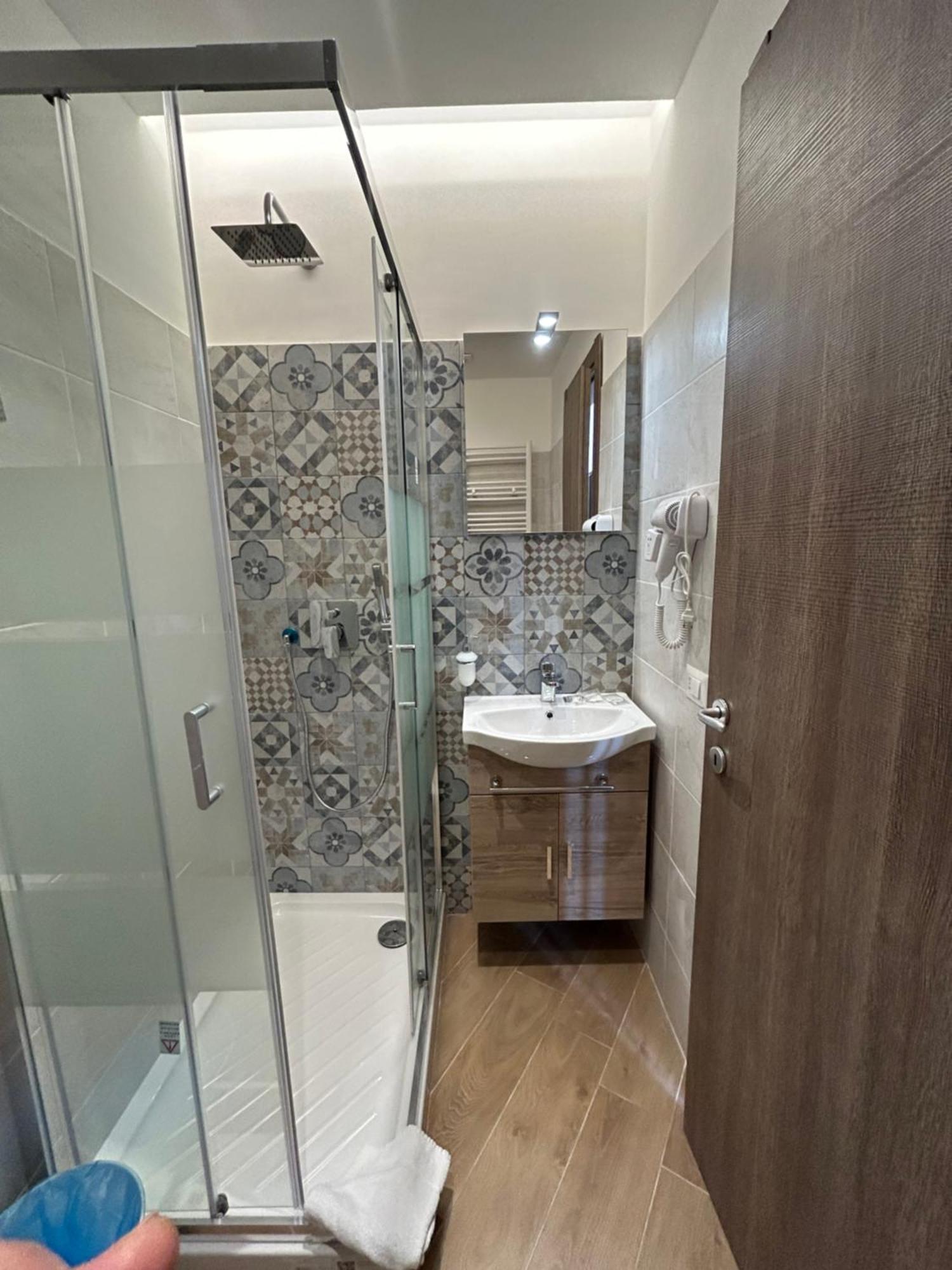 Grimaldi Comfort Guest House المظهر الخارجي الصورة